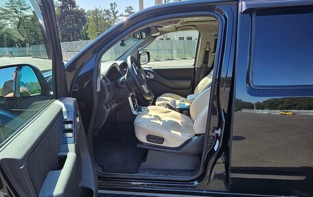 Nissan Pathfinder, 2011 год, 1 600 000 рублей, 15 фотография