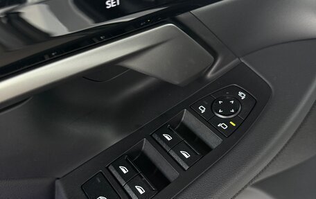 BMW 5 серия, 2023 год, 5 690 000 рублей, 13 фотография