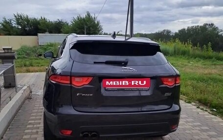 Jaguar F-Pace, 2020 год, 3 150 000 рублей, 6 фотография