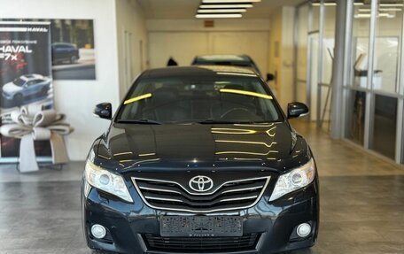 Toyota Camry, 2011 год, 1 019 000 рублей, 2 фотография