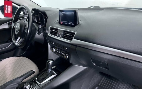 Mazda 3, 2017 год, 1 577 000 рублей, 15 фотография