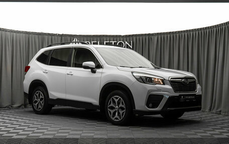 Subaru Forester, 2019 год, 2 500 000 рублей, 2 фотография