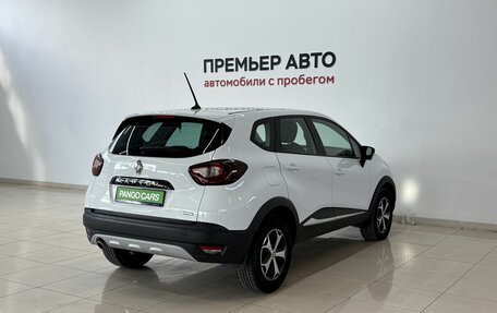Renault Kaptur I рестайлинг, 2021 год, 1 390 000 рублей, 4 фотография