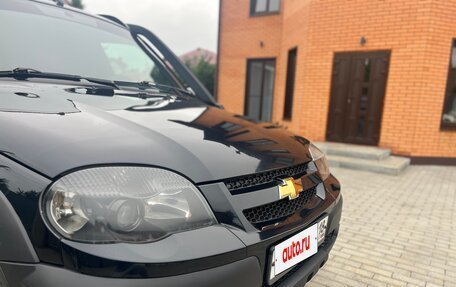 Chevrolet Niva I рестайлинг, 2018 год, 699 000 рублей, 10 фотография
