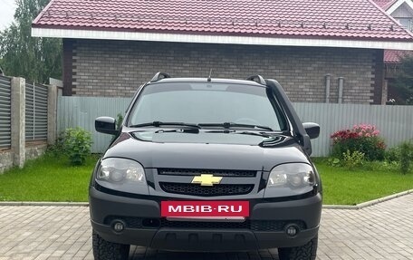 Chevrolet Niva I рестайлинг, 2018 год, 699 000 рублей, 4 фотография