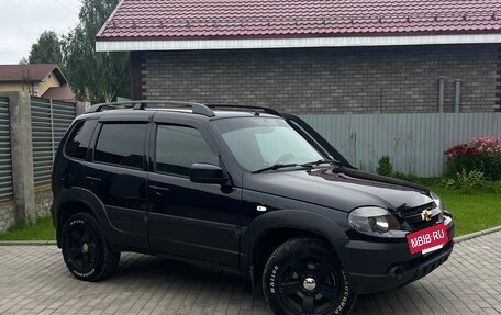 Chevrolet Niva I рестайлинг, 2018 год, 699 000 рублей, 5 фотография