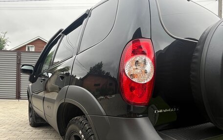 Chevrolet Niva I рестайлинг, 2018 год, 699 000 рублей, 17 фотография