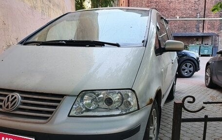 Volkswagen Sharan I рестайлинг, 2002 год, 360 000 рублей, 1 фотография