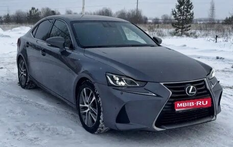 Lexus IS III, 2018 год, 2 100 000 рублей, 1 фотография