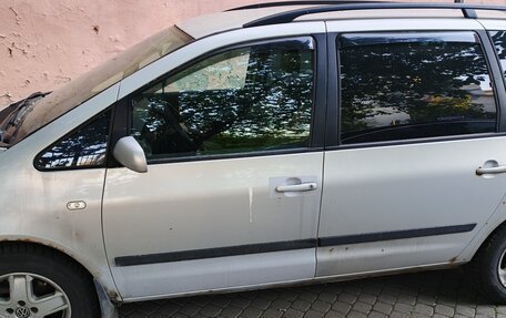 Volkswagen Sharan I рестайлинг, 2002 год, 360 000 рублей, 4 фотография