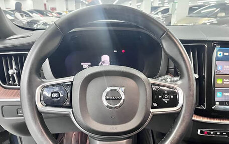 Volvo XC60 II, 2024 год, 4 014 754 рублей, 7 фотография