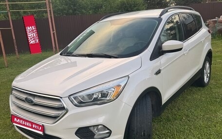 Ford Escape III, 2019 год, 1 550 000 рублей, 3 фотография