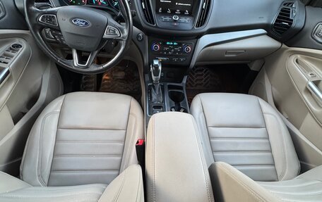 Ford Escape III, 2019 год, 1 550 000 рублей, 10 фотография