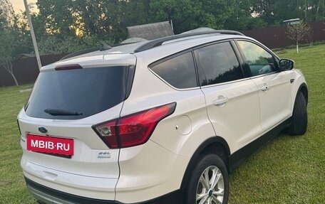 Ford Escape III, 2019 год, 1 550 000 рублей, 5 фотография