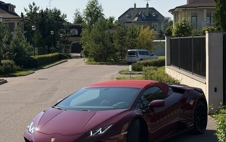 Lamborghini Huracán, 2022 год, 26 000 000 рублей, 12 фотография