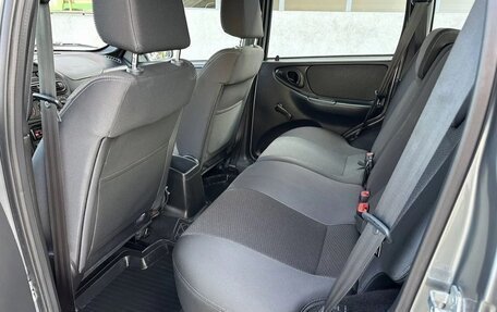 Chevrolet Niva I рестайлинг, 2016 год, 850 000 рублей, 21 фотография