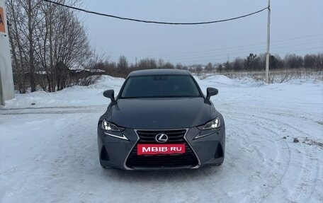 Lexus IS III, 2018 год, 2 100 000 рублей, 5 фотография