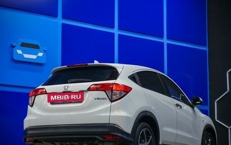 Honda Vezel, 2020 год, 2 100 000 рублей, 6 фотография