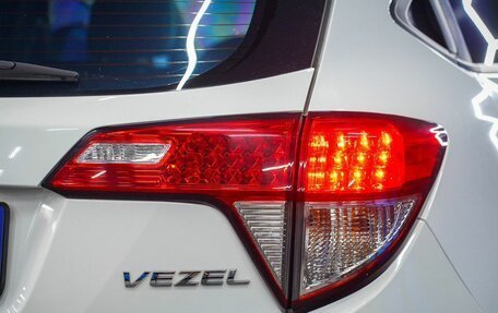 Honda Vezel, 2020 год, 2 100 000 рублей, 20 фотография