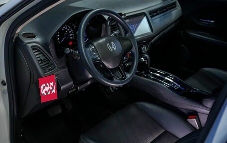 Honda Vezel, 2020 год, 2 100 000 рублей, 11 фотография