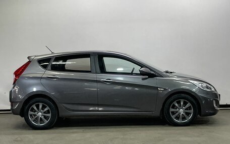 Hyundai Solaris II рестайлинг, 2013 год, 735 000 рублей, 4 фотография