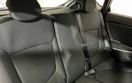 Hyundai Solaris II рестайлинг, 2013 год, 735 000 рублей, 11 фотография