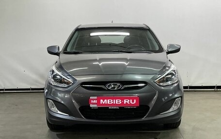 Hyundai Solaris II рестайлинг, 2013 год, 735 000 рублей, 2 фотография
