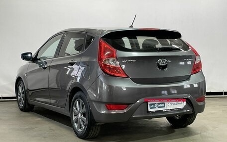 Hyundai Solaris II рестайлинг, 2013 год, 735 000 рублей, 7 фотография