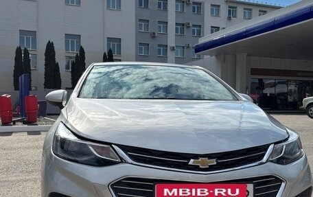 Chevrolet Cruze II, 2018 год, 1 220 000 рублей, 2 фотография