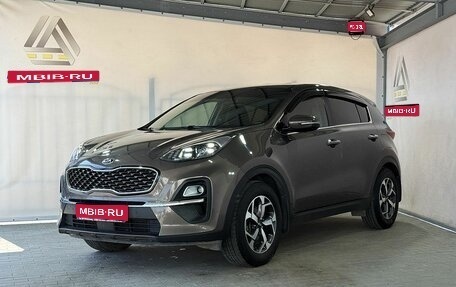 KIA Sportage IV рестайлинг, 2020 год, 2 399 000 рублей, 1 фотография