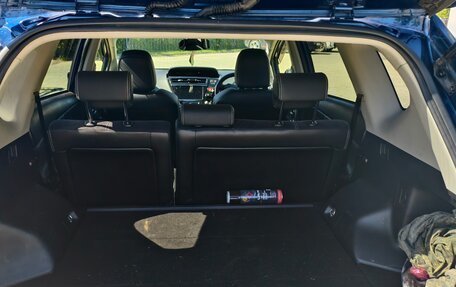 Toyota Prius Alpha I (ZVW40/41), 2015 год, 2 300 000 рублей, 9 фотография