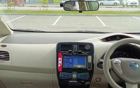 Nissan Leaf I, 2011 год, 785 000 рублей, 18 фотография