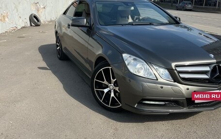 Mercedes-Benz E-Класс, 2012 год, 1 350 000 рублей, 12 фотография