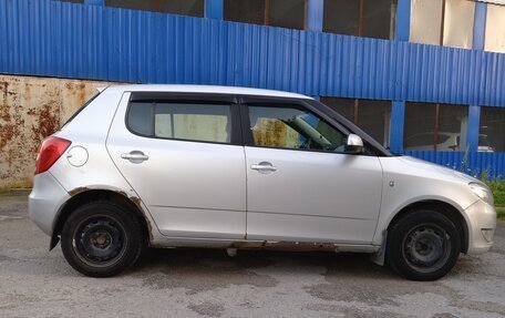 Skoda Fabia II, 2011 год, 260 000 рублей, 3 фотография
