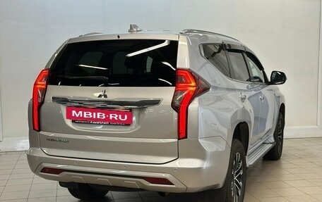 Mitsubishi Pajero Sport III рестайлинг, 2022 год, 3 780 000 рублей, 4 фотография