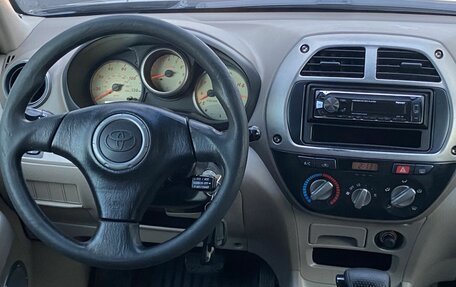 Toyota RAV4, 2001 год, 800 000 рублей, 10 фотография