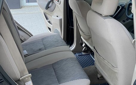 Toyota RAV4, 2001 год, 800 000 рублей, 17 фотография