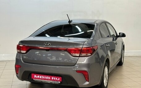 KIA Rio IV, 2018 год, 985 000 рублей, 4 фотография