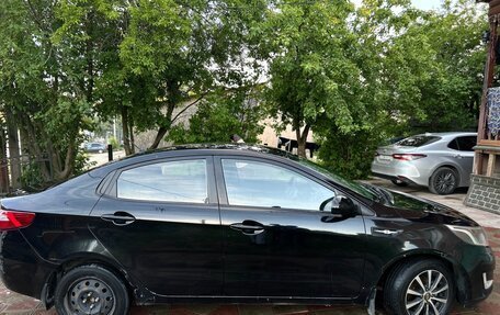 KIA Rio III рестайлинг, 2011 год, 420 000 рублей, 2 фотография