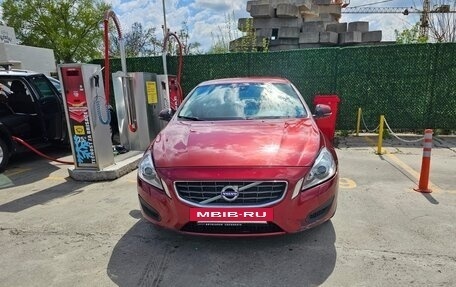 Volvo S60 III, 2010 год, 890 000 рублей, 3 фотография