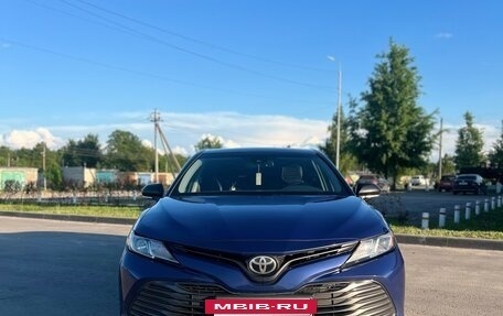 Toyota Camry, 2017 год, 2 900 000 рублей, 12 фотография