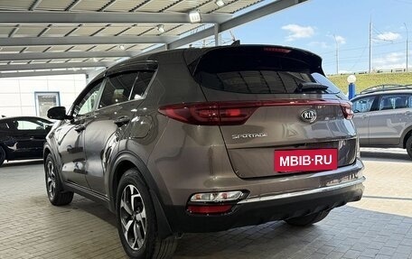 KIA Sportage IV рестайлинг, 2020 год, 2 399 000 рублей, 3 фотография