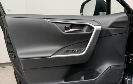 Toyota RAV4, 2025 год, 3 860 000 рублей, 13 фотография