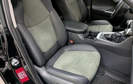 Toyota RAV4, 2025 год, 3 860 000 рублей, 19 фотография