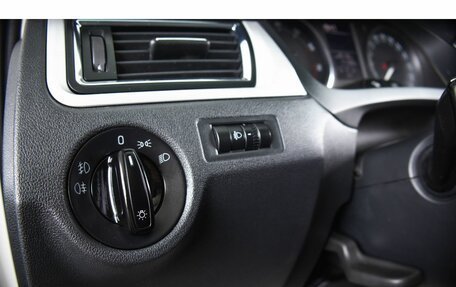 Skoda Rapid I, 2015 год, 959 000 рублей, 18 фотография