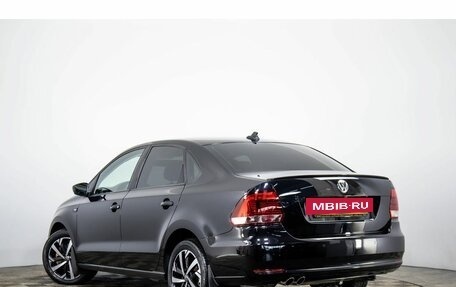 Volkswagen Polo VI (EU Market), 2018 год, 1 359 000 рублей, 6 фотография