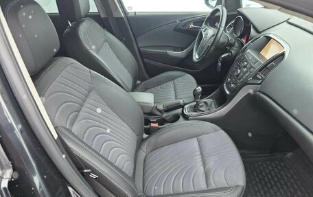 Opel Astra J, 2014 год, 770 000 рублей, 10 фотография