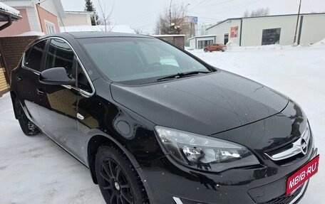 Opel Astra J, 2014 год, 770 000 рублей, 3 фотография