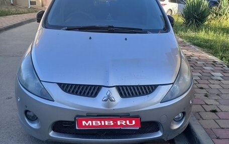 Mitsubishi Grandis, 2003 год, 620 000 рублей, 1 фотография