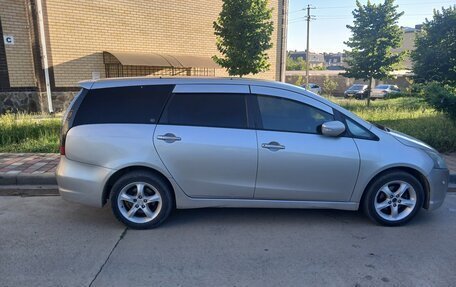 Mitsubishi Grandis, 2003 год, 620 000 рублей, 3 фотография
